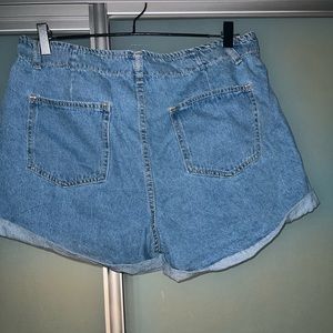 Denim shorts XL